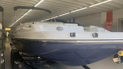 Hurricane 201 sundeck sport