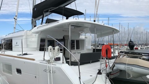 Lagoon 450 S