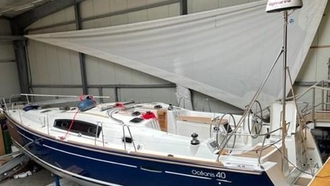 Beneteau Oceanis 40
