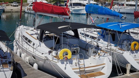 Jeanneau Sun Odyssey 44i