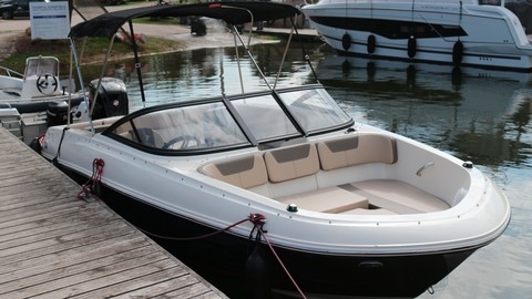 Bayliner VR4 BOWRIDER