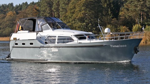 Azimut 43 Atlantis (2)