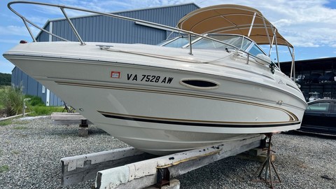 Sea ray 215 express cruiser