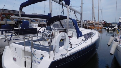 Beneteau Oceanis 31