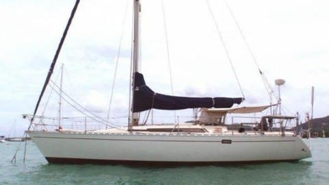 Beneteau First 38.S 5