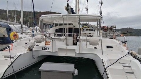 Fountaine Pajot Lavezzi 40