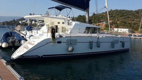 Lagoon 440
