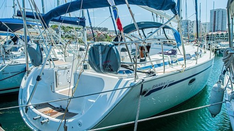 Bavaria 42 Cruiser