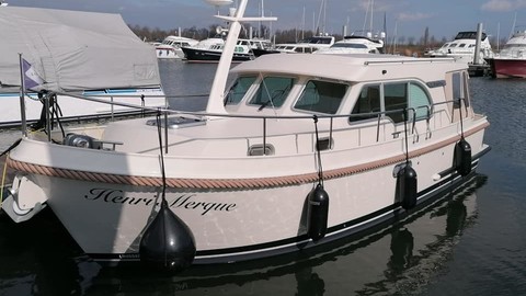 Linssen Grand Sturdy 30.0 Sedan