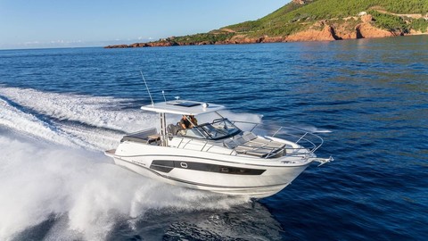 Jeanneau Cap Camarat 10.5