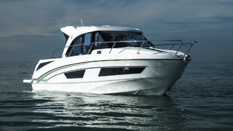 Beneteau Antares 9 OB