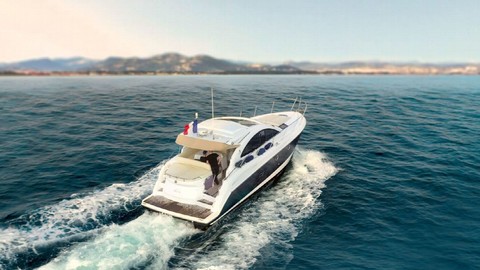 Beneteau Gran Turismo 44