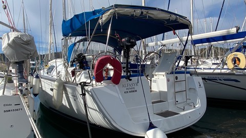 Beneteau Oceanis 43