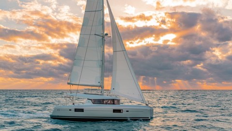Lagoon 42