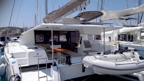 Fountaine Pajot Helia 44