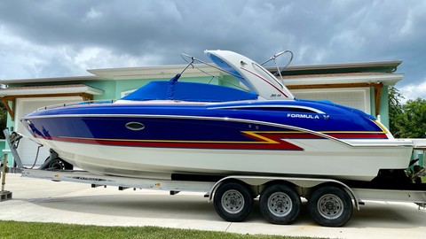 Formula 310 Bowrider
