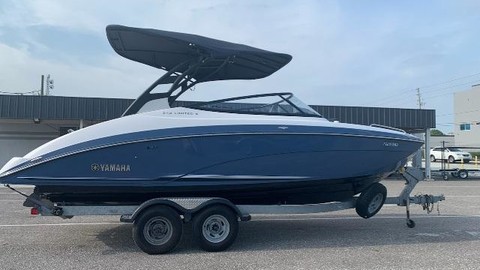 Yamaha 242 LIMITED S E-SERIES