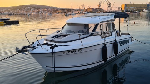 Jeanneau Merry Fisher 695