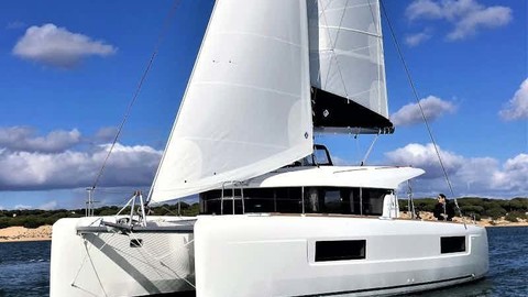 Lagoon 40