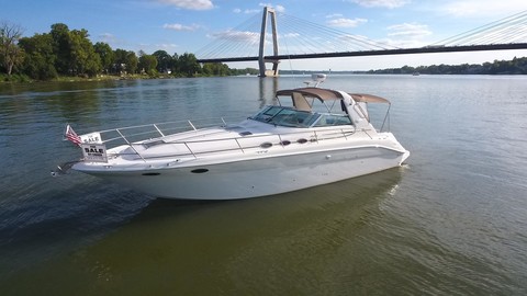 Sea Ray 370 Sundancer