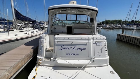 Sea ray 390 express cruiser