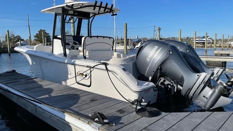 Sea Ray hunt ultra 211