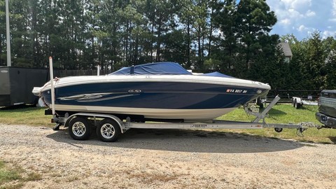Sea ray 220 select