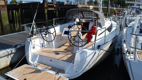 Bavaria CRUISER 34