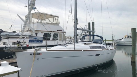 Beneteau 37