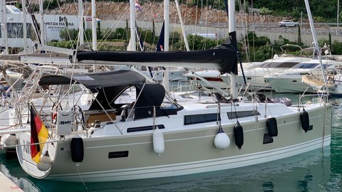 Hanse 388