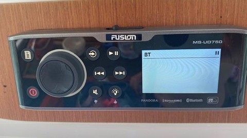 Jeanneau Merry Fisher 855