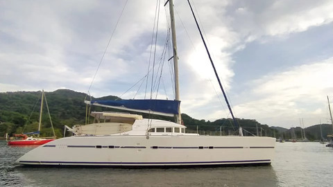 Lagoon 570