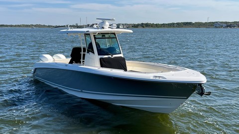 Boston Whaler 330 Outrage