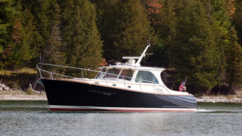 Hinckley Talaria 48 MKII