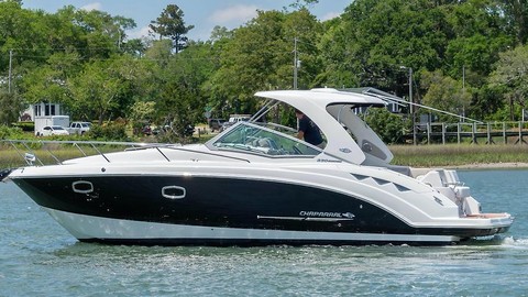 Chaparral 330 Signature