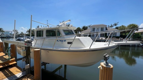 Parker 2530 Extended Sport Cabin