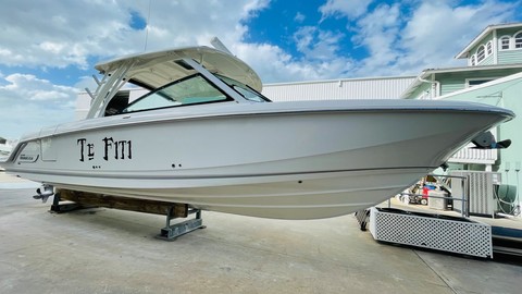 Boston Whaler 320 Vantage