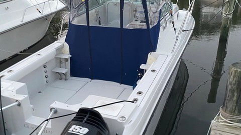 Glacier bay isle runner blue hull 2670