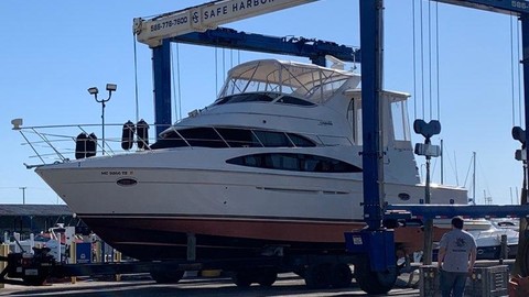 Carver 41 Cockpit Motor Yacht