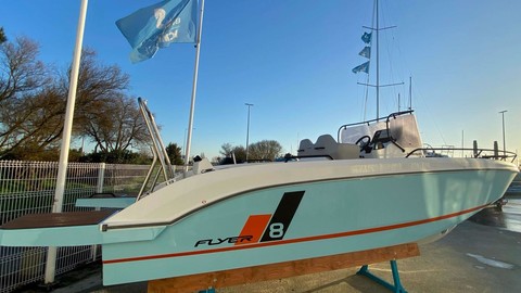 Beneteau Flyer 8.8 SPACEdeck