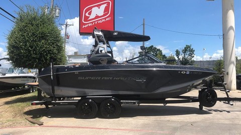 Super Air Nautique G23