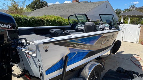 Lund Boats 1875 Crossover XS