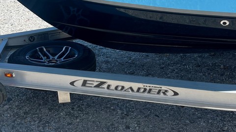 Nauticstar 2102 legacy