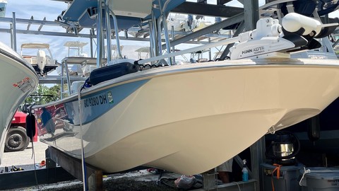 Carolina skiff 218 dlv