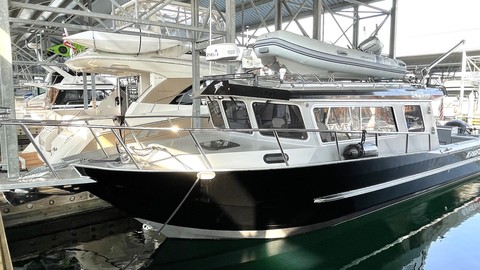 KingFisher 3425 Offshore