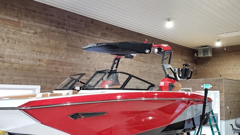 Super Air Nautique G23