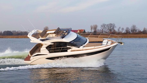 Galeon 360 FLY