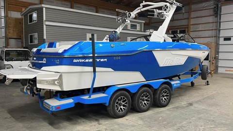 Malibu Wakesetter 25 LSV