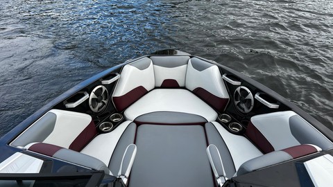 Malibu Wakesetter 23 LSV
