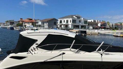 Sea Ray Sundancer 350 Coupe